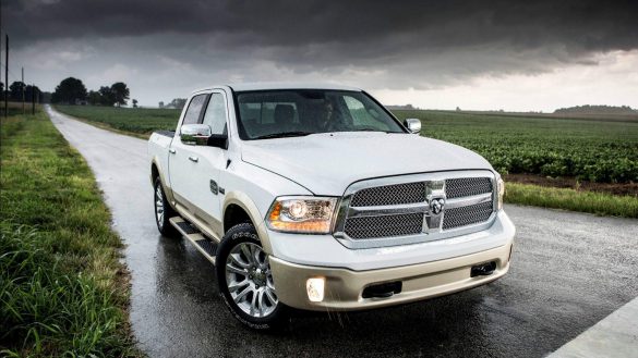 Dodge RAM 1500 – tapety na smartfon i tablet (6)