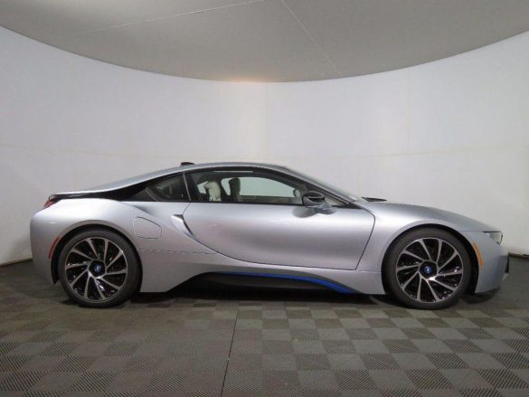 2018 BMW I8 Coupe – tapety na pulpit (17)