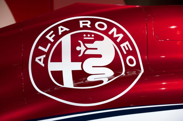 Alfa Romeo Sauber C37 – tapety na pulpit (7)