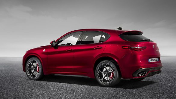 Alfa Romeo Stelvio – tapety na pulpit (7)
