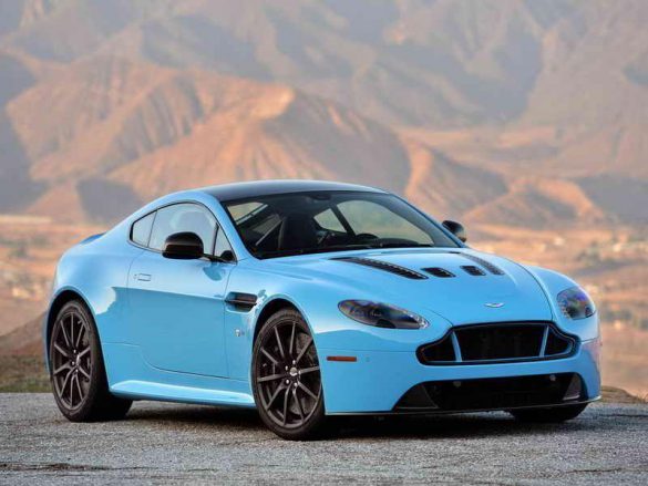 Aston Martin Vanquish 2016 – tapety na pulpit (11)