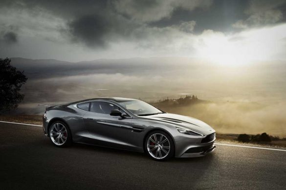 Aston Martin Vanquish 2016 – tapety na pulpit (14)