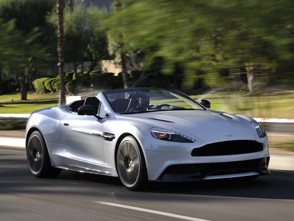 Aston Martin Vanquish 2016 – tapety na pulpit (26)
