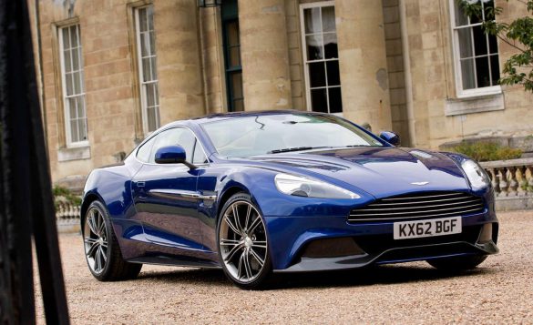 Aston Martin Vanquish 2016 – tapety na pulpit (31)