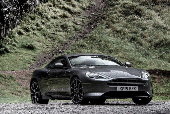 Aston Martin Vanquish 2016 – tapety na pulpit (38)