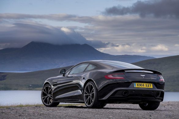 Aston Martin Vanquish 2016 – tapety na pulpit (4)