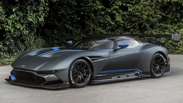 Aston Martin Vulcan – tapety na pulpit (3)