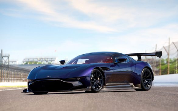 Aston Martin Vulcan – tapety na pulpit (4)