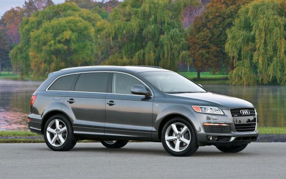 Audi Q7 – tapety na smartfon i tablet (4)