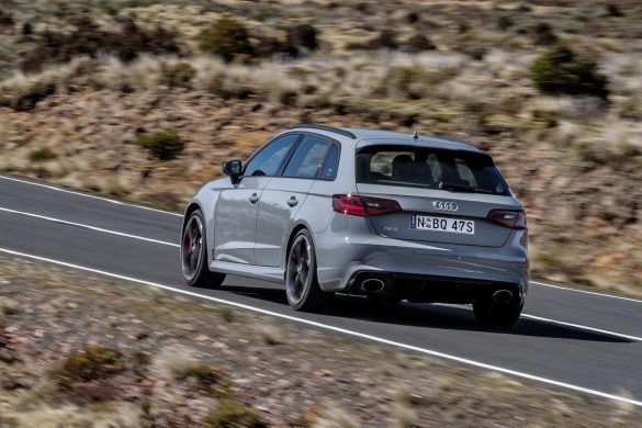 Audi RS3 Sportback – tapety na smartfon i tablet (1)