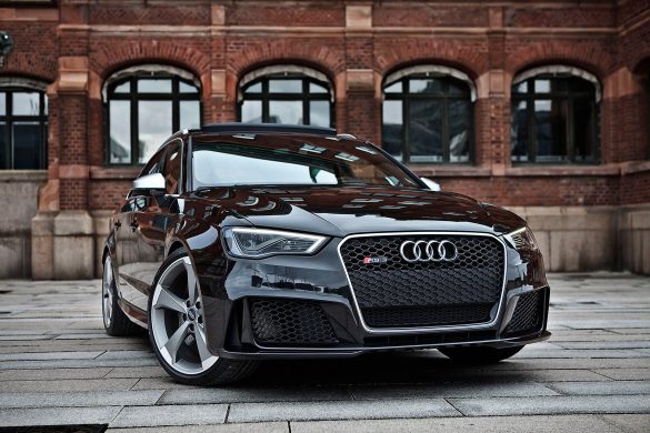 Audi RS3 Sportback – tapety na smartfon i tablet (11)
