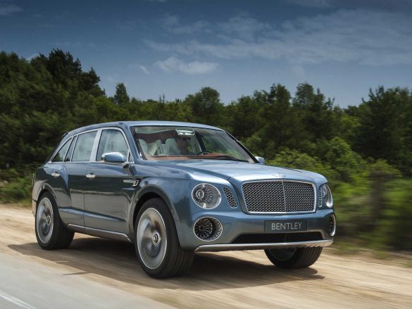Bentley Bentayga PHEV – tapety na pulpit (13)