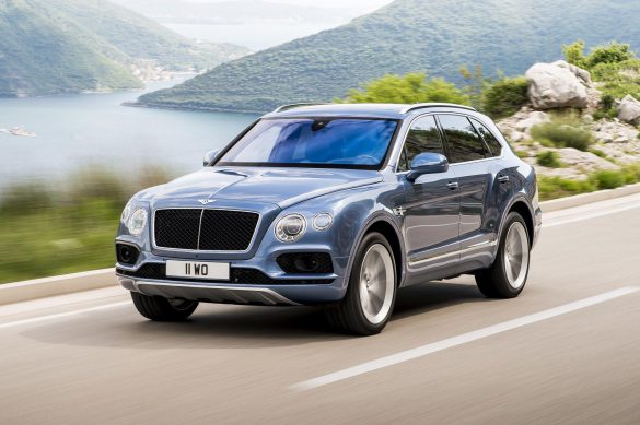 Bentley Bentayga PHEV – tapety na pulpit (21)