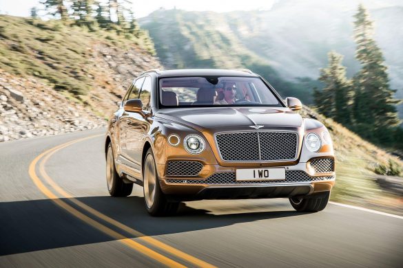 Bentley Bentayga PHEV – tapety na pulpit (5)