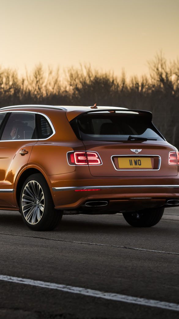 Bentley Bentayga Speed – tapety na pulpit (11)