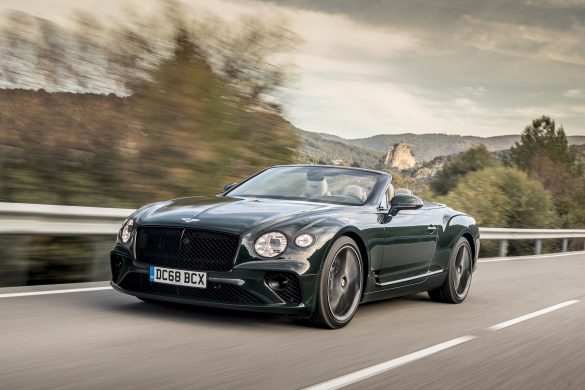 Bentley Continental GT Convertible – tapety na pulpit (21)