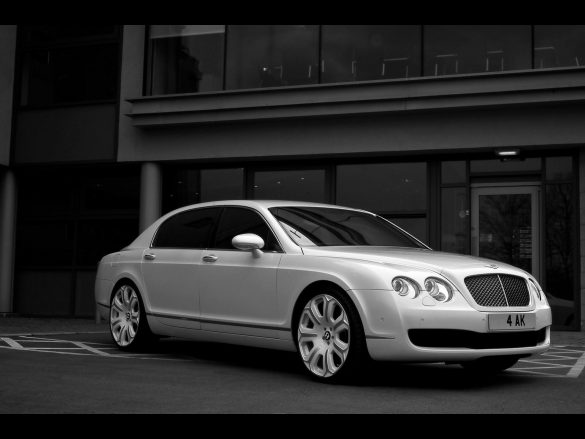 Bentley Flying Spur – tapety na pulpit (11)