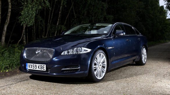 2018 Jaguar XJ – tapety na pulpit (16)