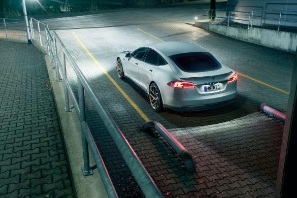 2018 Tesla Model S – tapety na pulpit (17)