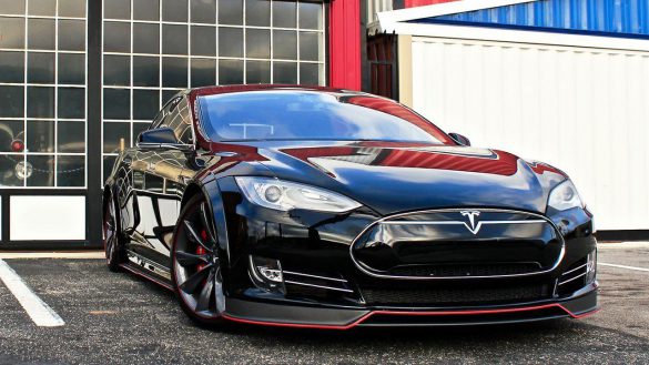 2018 Tesla Model S – tapety na pulpit (25)