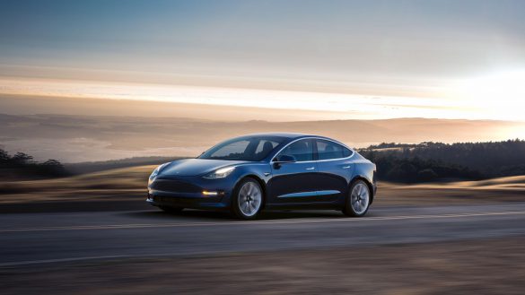 2018 Tesla Model S – tapety na pulpit (3)