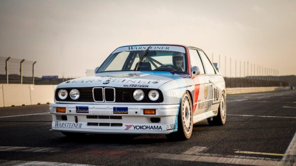 BMW E30 M3 – tapety na smartfon i tablet (13)