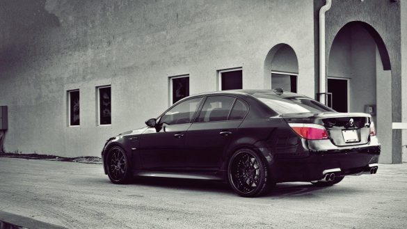 BMW E60 M5 – tapety na pulpit (16)