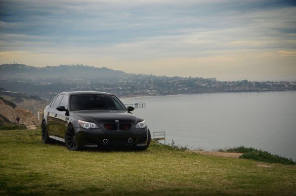 BMW E60 M5 – tapety na pulpit (23)
