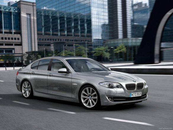 BMW F10 – tapety na smartfon i tablet (14)