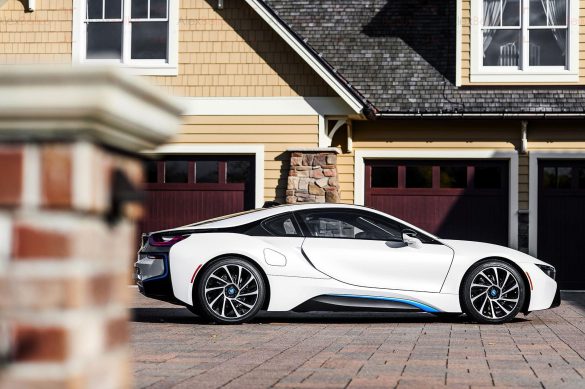 BMW I8 Roadster – tapety na smartfon i tablet (21)