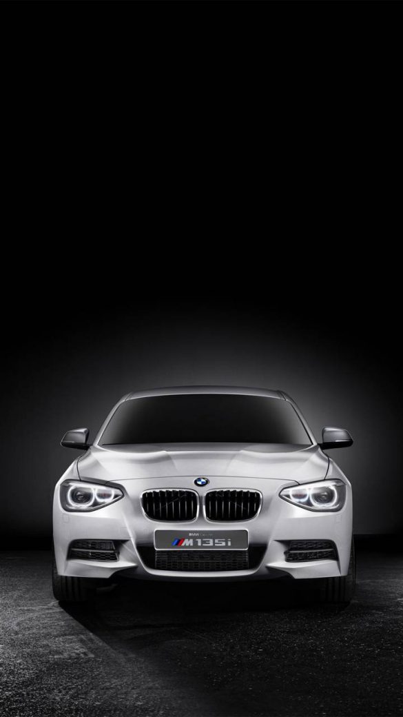 BMW M135i – tapety na smartfon i tablet (6)