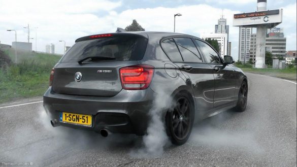 BMW M135i – tapety na smartfon i tablet (9)