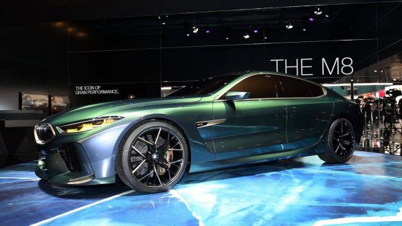 BMW M8 – tapety na smartfon i tablet (15)