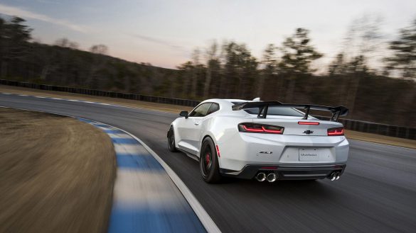Chevrolet Camaro ZL1 – tapety na pulpit (18)