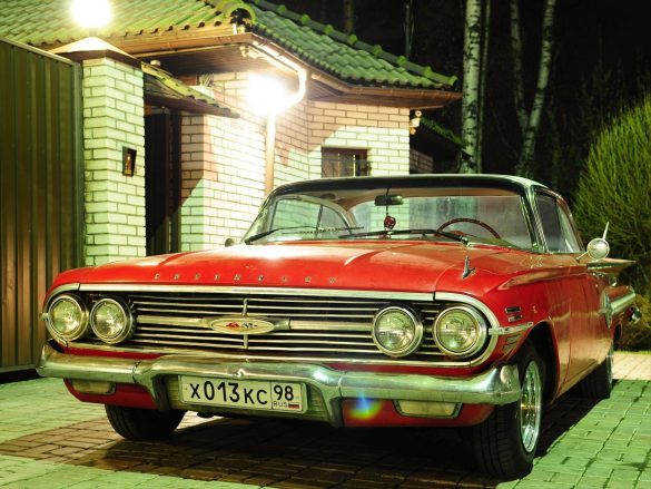 Chevrolet Impala – tapety na smartfon i tablet (11)