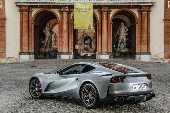 Ferrari 812 Superfast – tapety na pulpit (14)