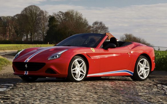 Ferrari California – tapety na pulpit (1)