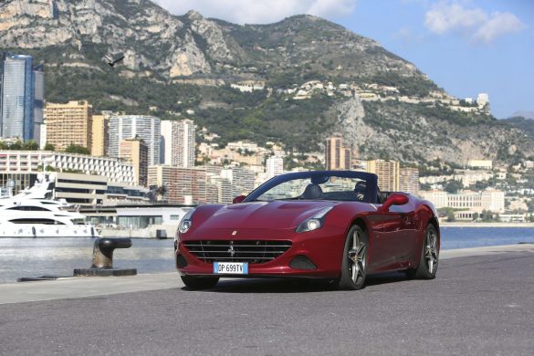Ferrari California – tapety na pulpit (25)