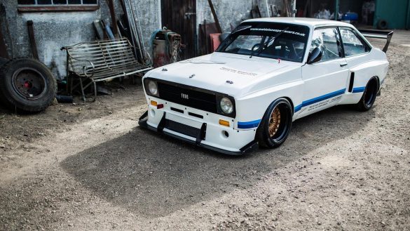 Ford Escort – tapety na pulpit (11)