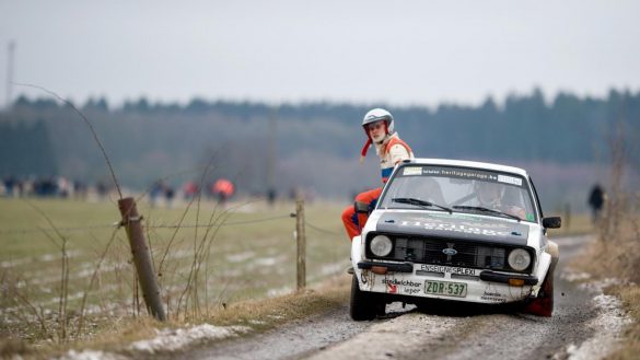 Ford Escort – tapety na pulpit (24)