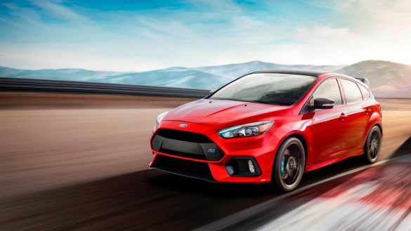 Ford Focus ST 2019 – tapety na smartfon i tablet (17)
