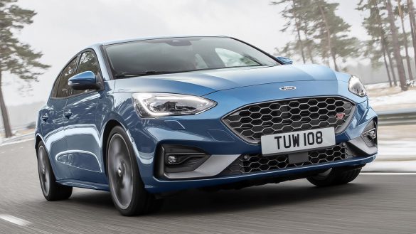 Ford Focus ST 2019 – tapety na smartfon i tablet (9)