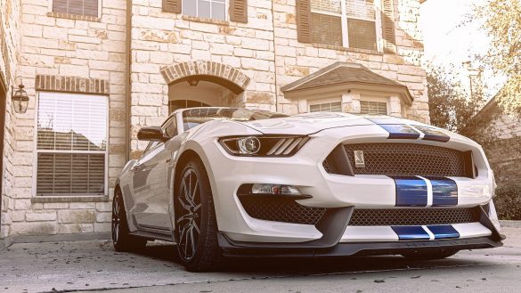Ford Mustang 2018 – tapety na smartfon i tablet (2)