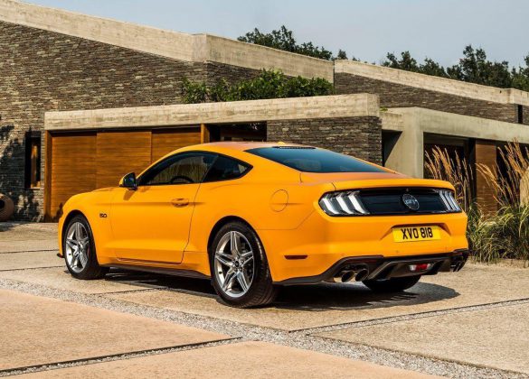 Ford Mustang 2018 – tapety na smartfon i tablet (8)
