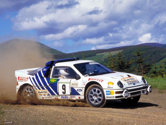 Ford RS200 – tapety na pulpit (3)