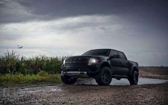 Ford Raptor – tapety na pulpit (12)