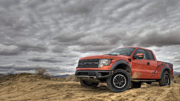 Ford Raptor – tapety na pulpit (14)