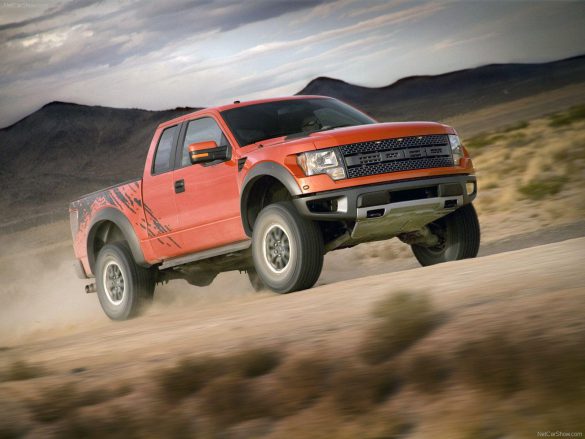 Ford Raptor – tapety na pulpit (18)