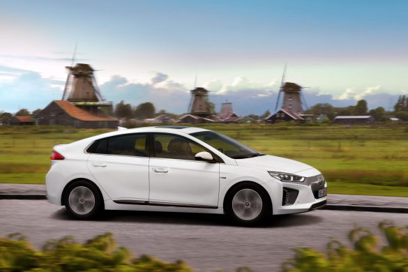 Hyundai Ioniq – tapety na smartfon i tablet (1)