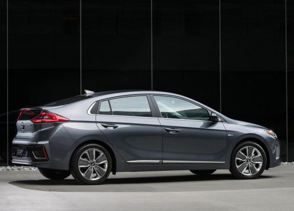 Hyundai Ioniq – tapety na smartfon i tablet (14)